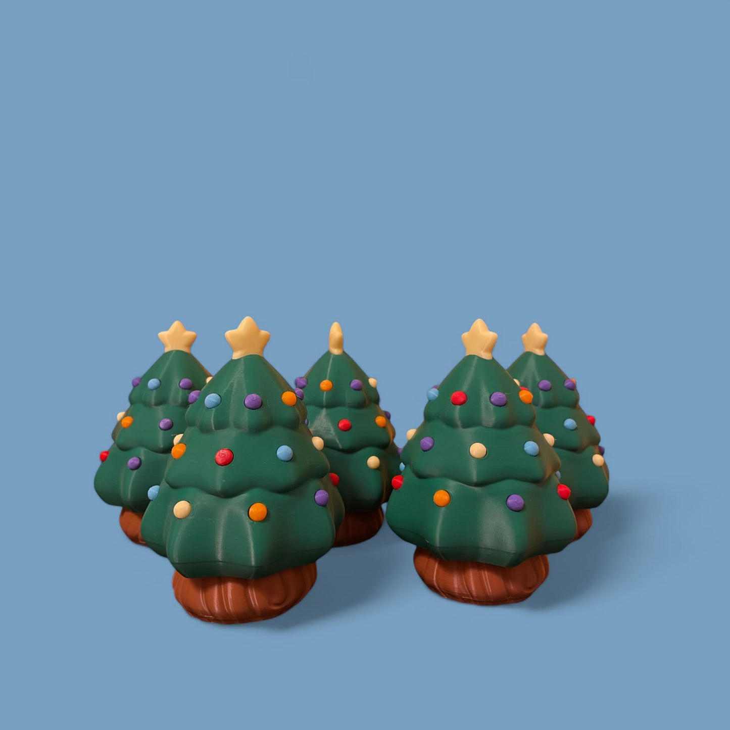 Bradul de Crăciun  – Decor și Utilitate în Același Loc! 🎄✨